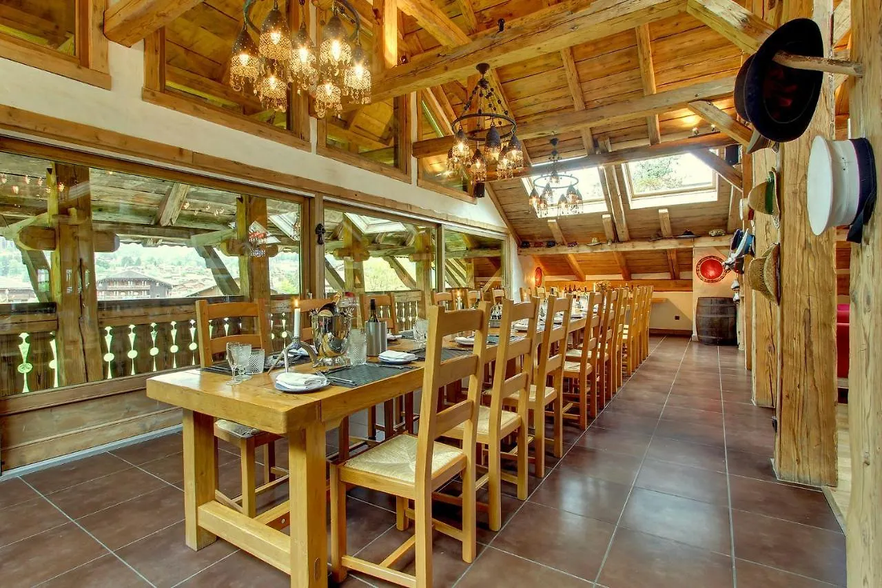 La Ferme Du Lac Vert Montriond Guest house
